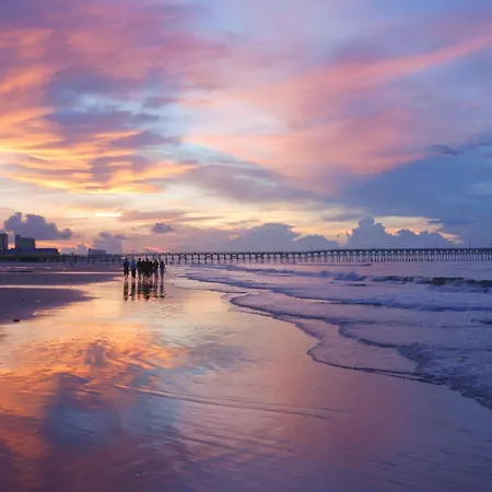 Club Wyndham Seawatch Resort-3